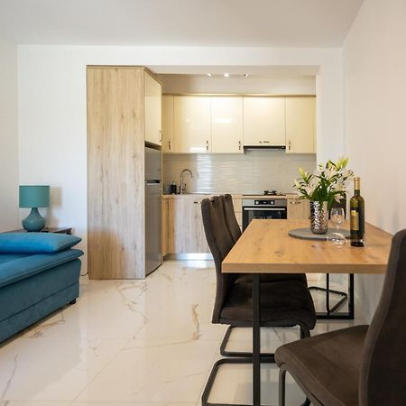 Apartment Iva Vrana  Εξωτερικό φωτογραφία